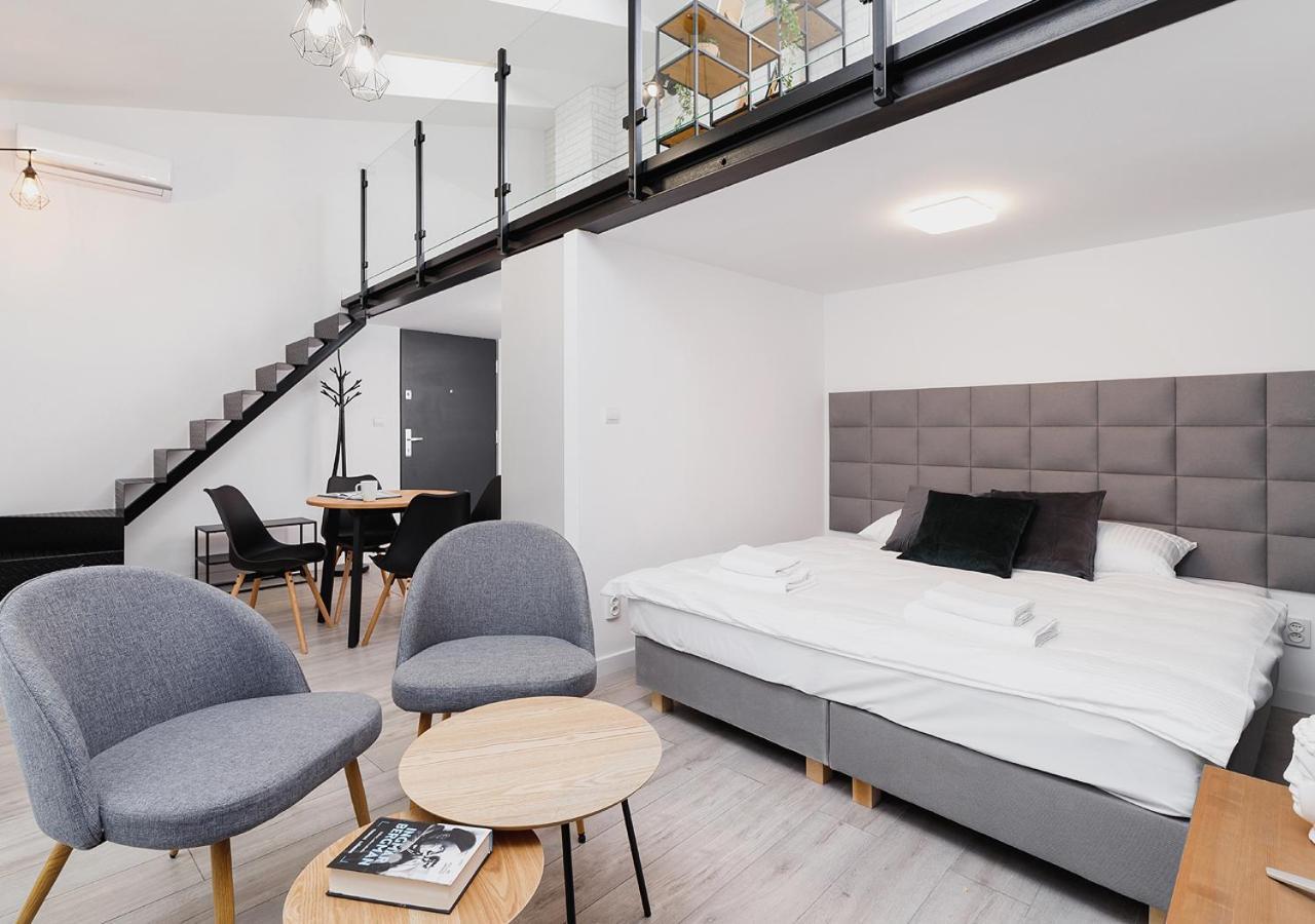 Wow! Aparthotel By Krakowmyplace 外观 照片